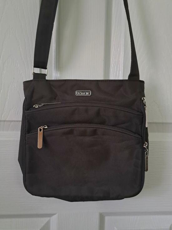 Travelle by Atlantic Handbags - Brown Crossbody Organizer Travel Bag
